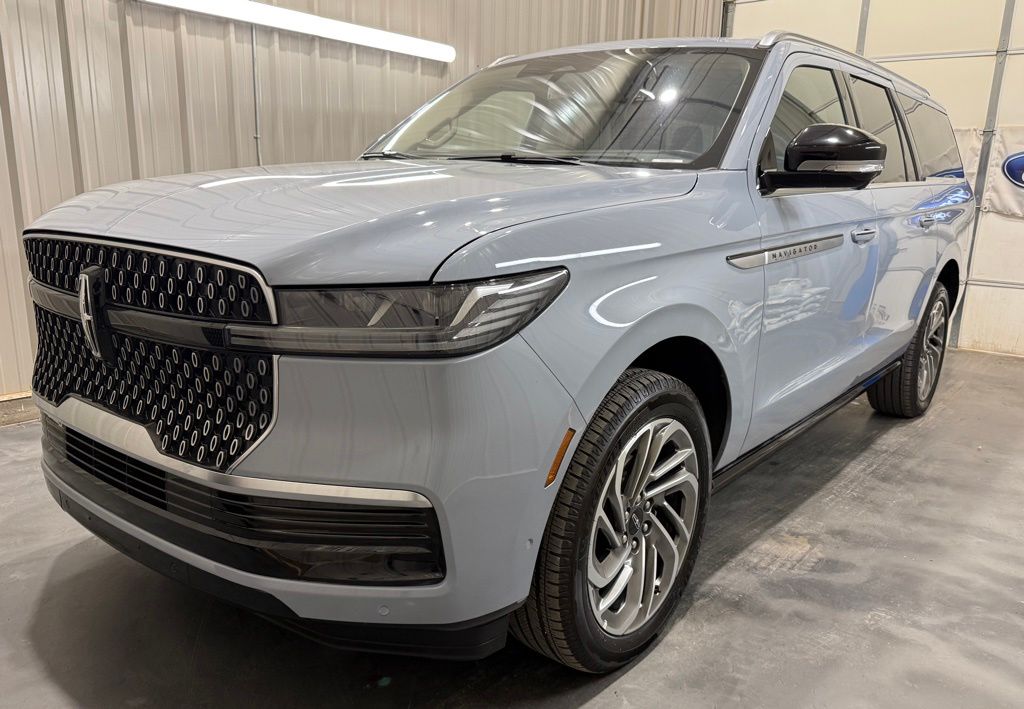 2025 Lincoln Navigator Reserve L 4WD's photo