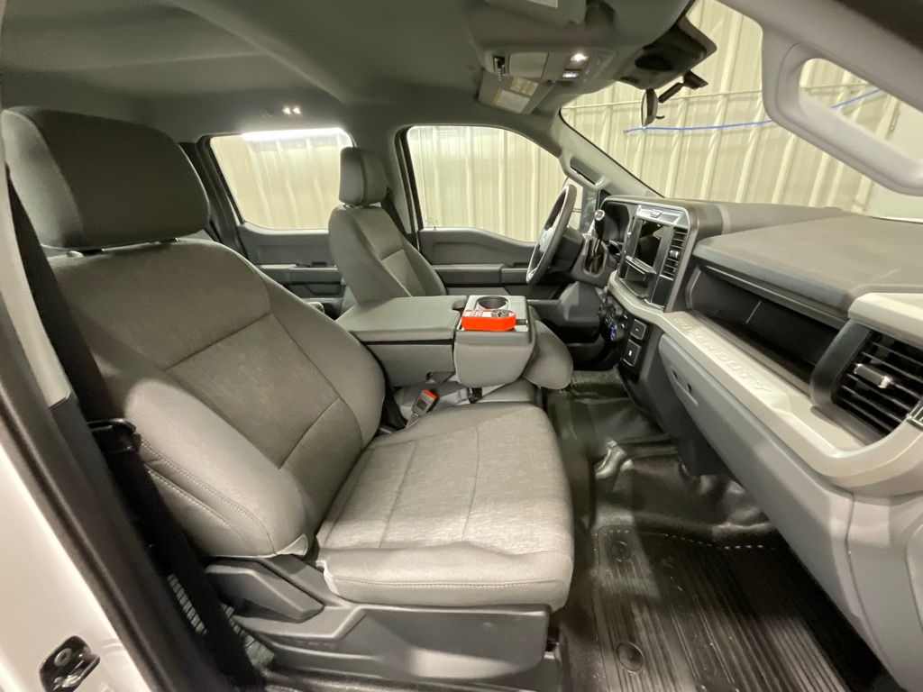 2026 Ford F-350 Super Duty XL - Photo 17