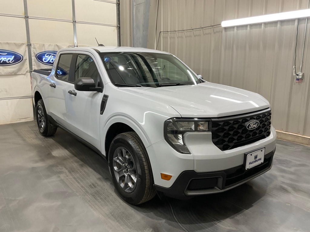 2025 Ford Maverick XLT's photo