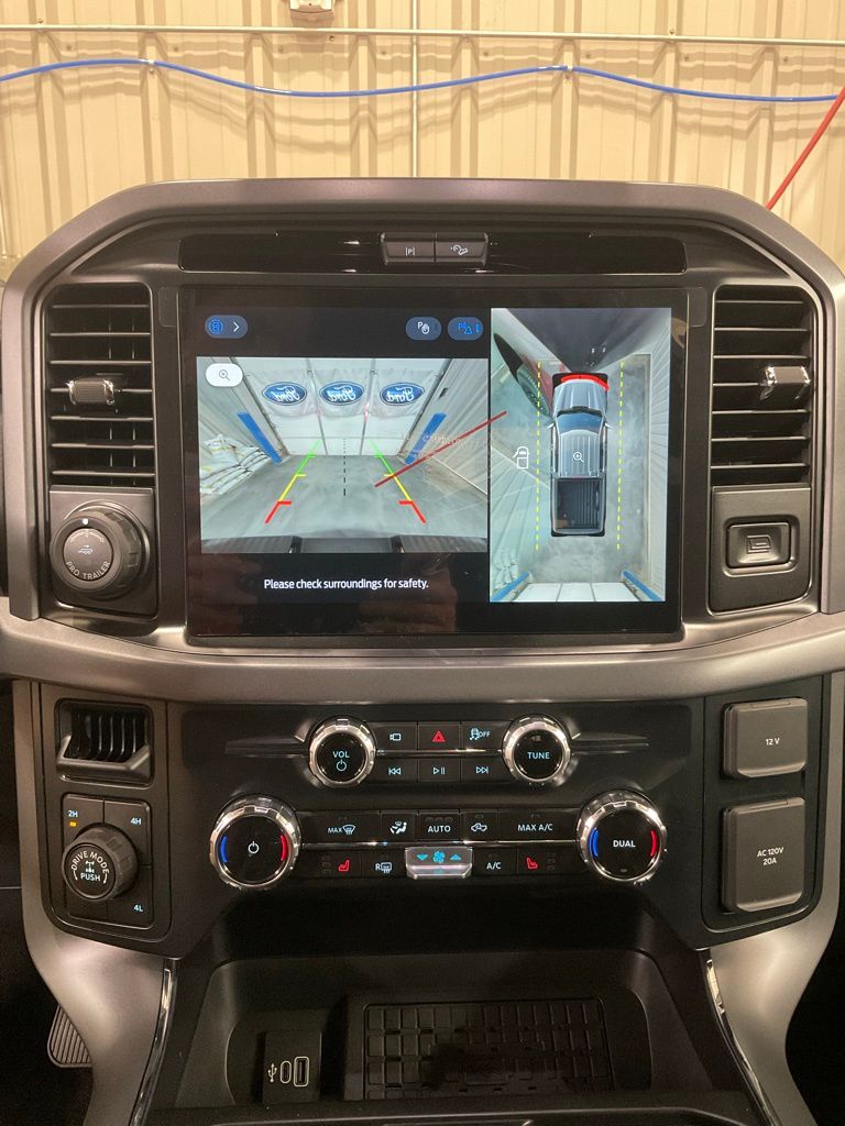 2025 Ford F-150 XLT - Photo 18