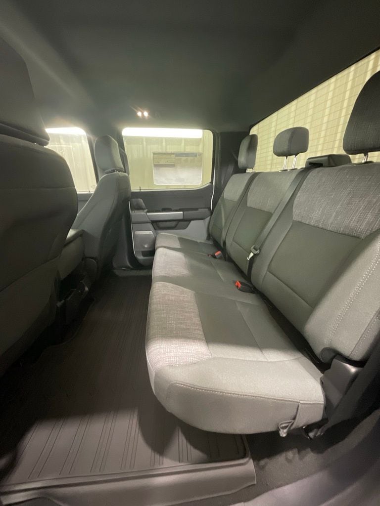 2026 Ford F-350 Super Duty XLT - Photo 11