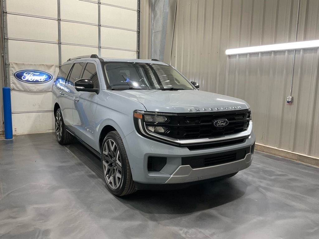 Used 2025 Ford Expedition Platinum SUV