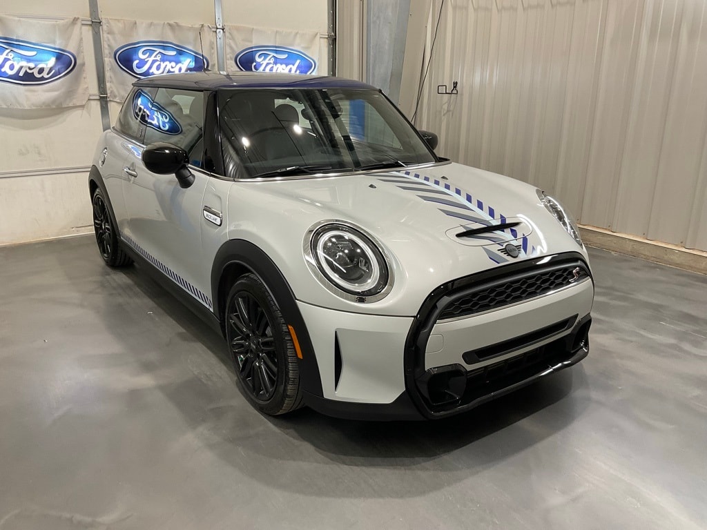 2022 MINI Hardtop 2 Door