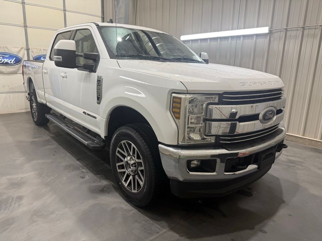 2019 Ford F-250 Lariat 4x4 Crew Cab 6-3/4' Box's photo