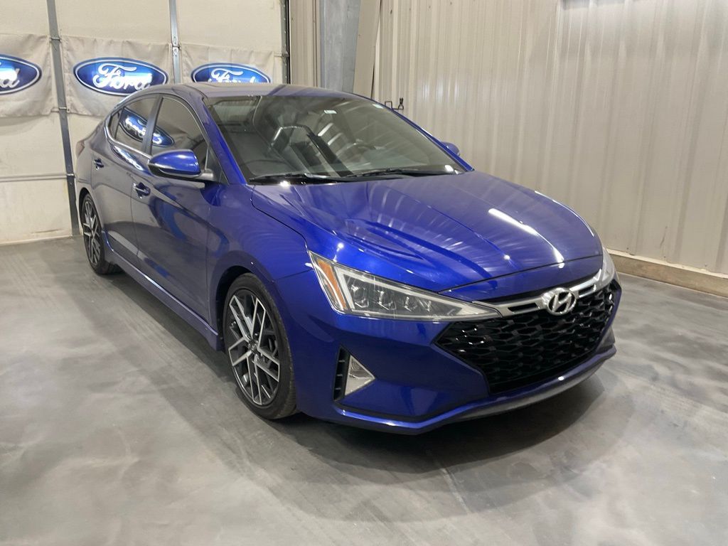 2020 Hyundai Elantra Sport
