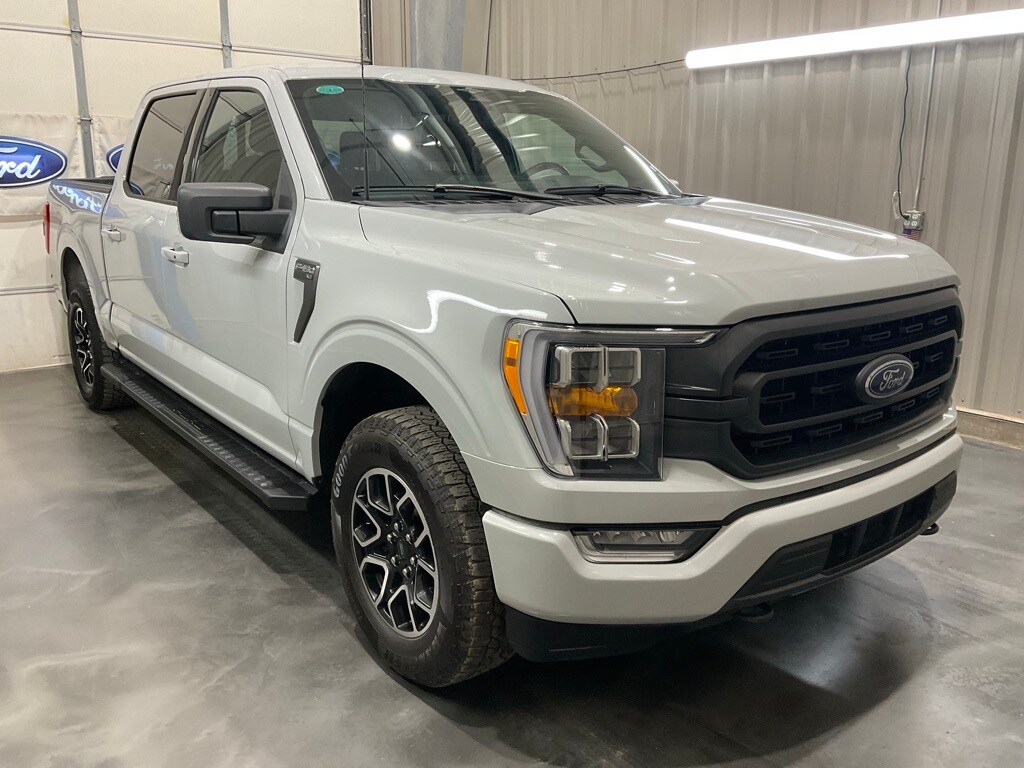 2023 Ford F-150 XLT's photo