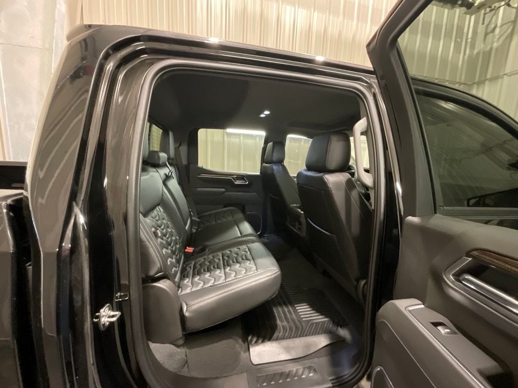 2025 Chevrolet Silverado 1500 RST - Photo 15