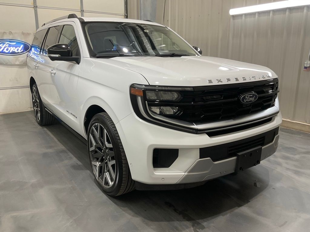 Used 2025 Ford Expedition Platinum SUV