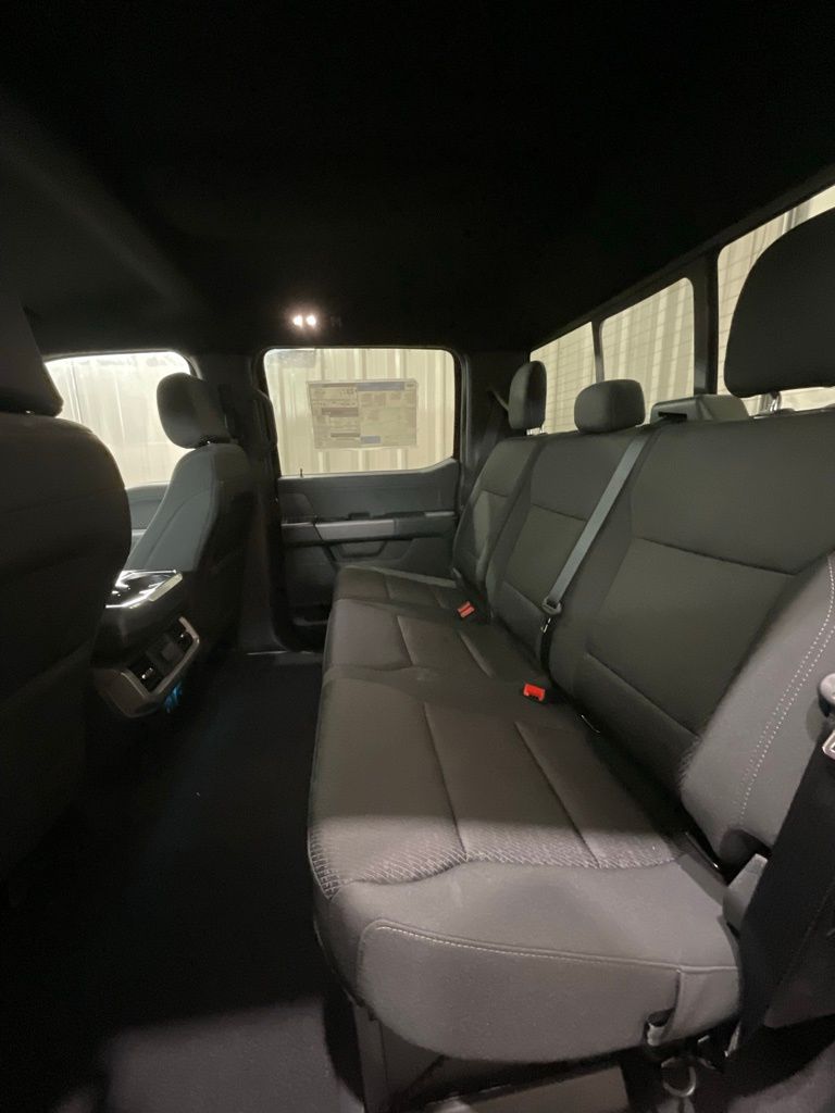 2025 Ford F-150 XLT - Photo 11