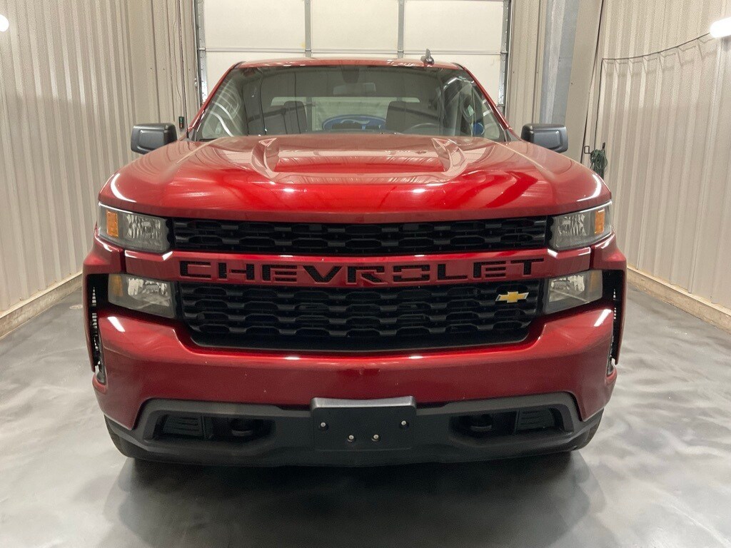 Used 2021 Chevrolet Silverado 1500 Custom with VIN 3GCPWBEKXMG252911 for sale in Wellston, OK