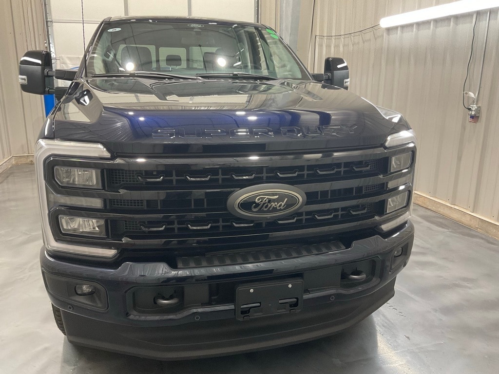 Used 2024 Ford F-250 Super Duty Lariat with VIN 1FT8W2BT7REC90158 for sale in Wellston, OK