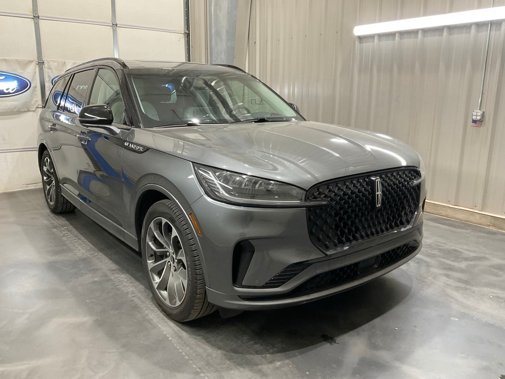 2025 Lincoln Aviator Premiere's photo