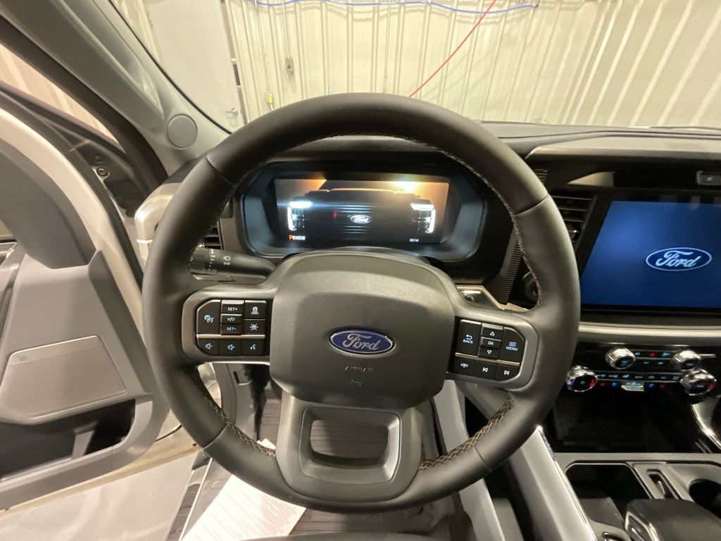 2025 Ford F-150 Lariat - Photo 15