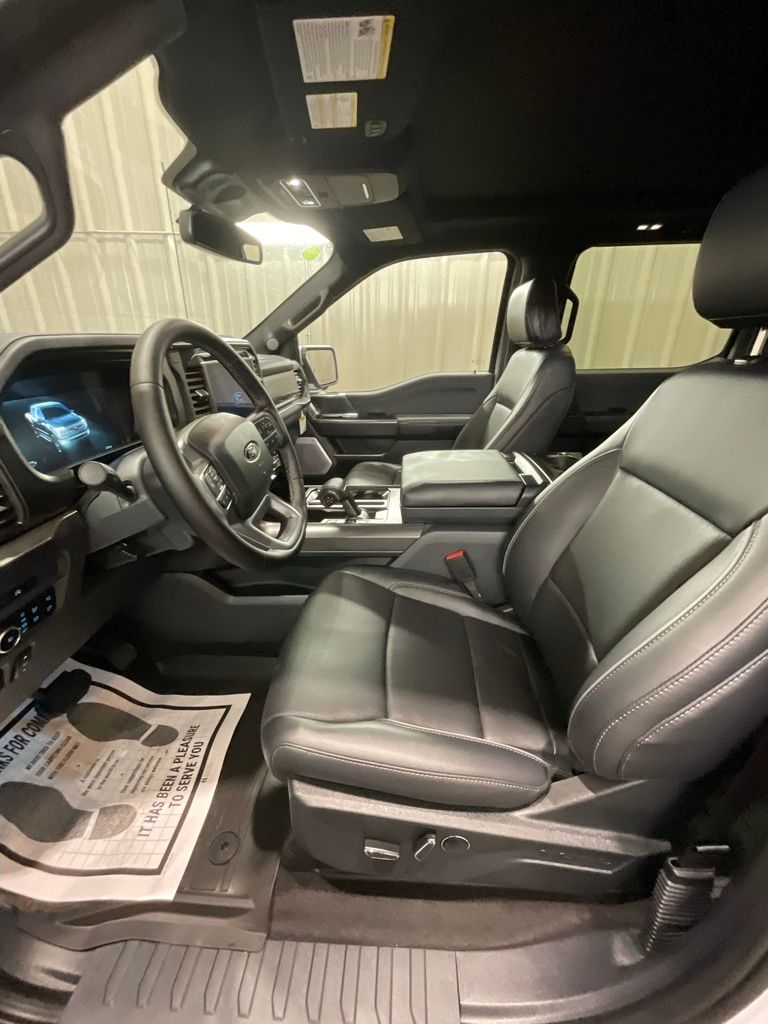 2025 Ford F-150 Lariat - Photo 9