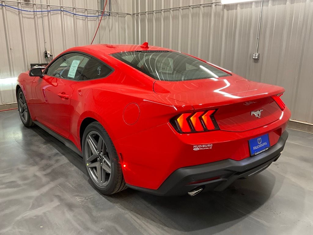 2026 Ford Mustang EcoBoost Fastback - Photo 19