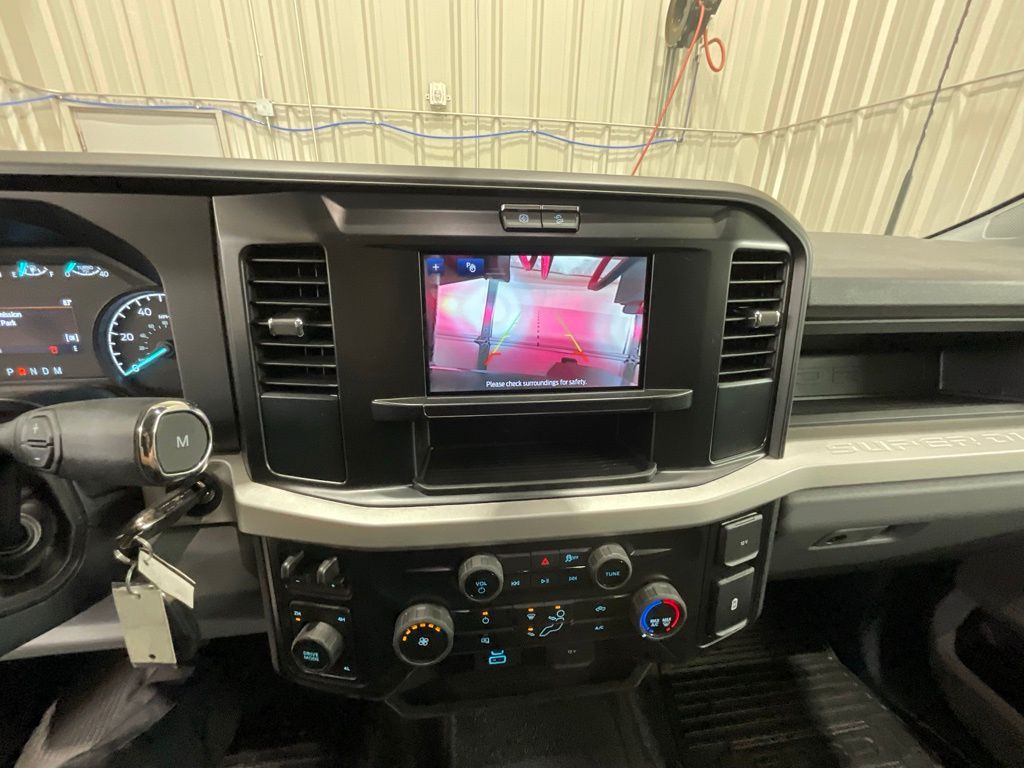 2026 Ford F-350 Super Duty XL - Photo 15