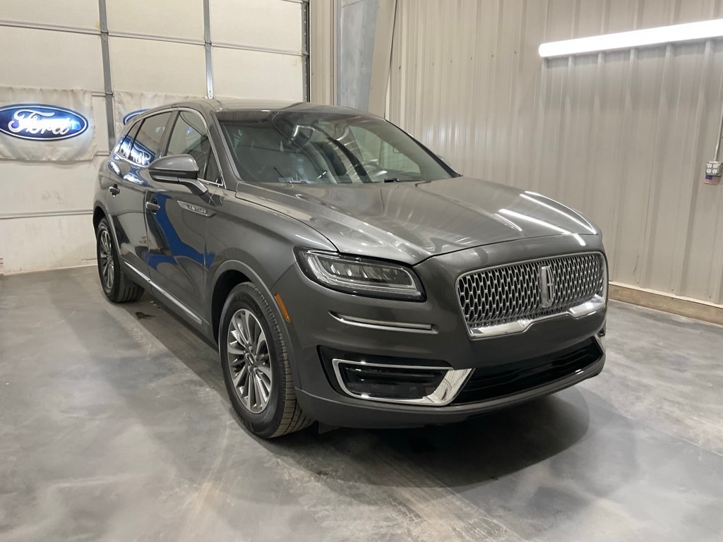 2019 Lincoln Nautilus Select