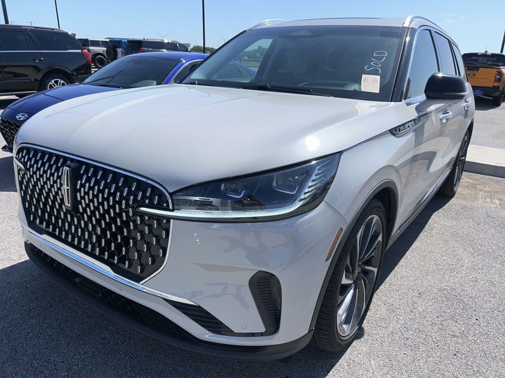 2025 Lincoln Aviator Reserve AWD's photo