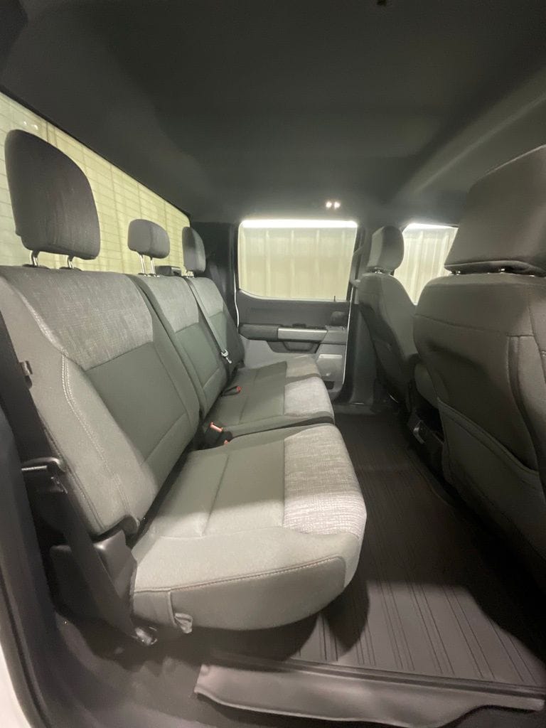 2026 Ford F-350 Super Duty XLT - Photo 12