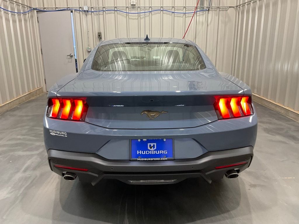 2026 Ford Mustang EcoBoost Premium Fastback - Photo 21