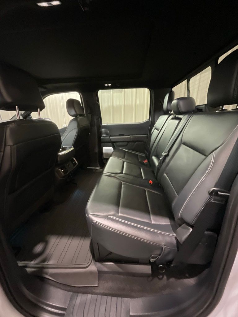 2025 Ford F-150 Lariat - Photo 10