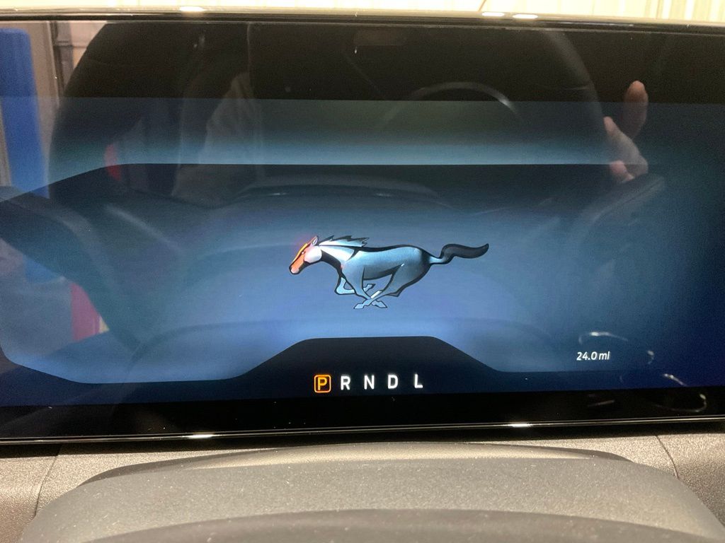 2026 Ford Mustang EcoBoost Fastback - Photo 14
