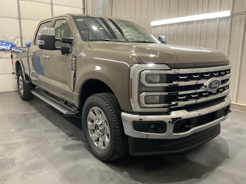 New 2026 Ford F-250SD Lariat Truck