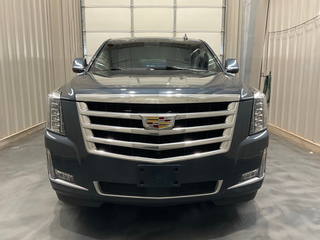 Used 2020 Cadillac Escalade Premium Luxury with VIN 1GYS4CKJ7LR198137 for sale in Wellston, OK