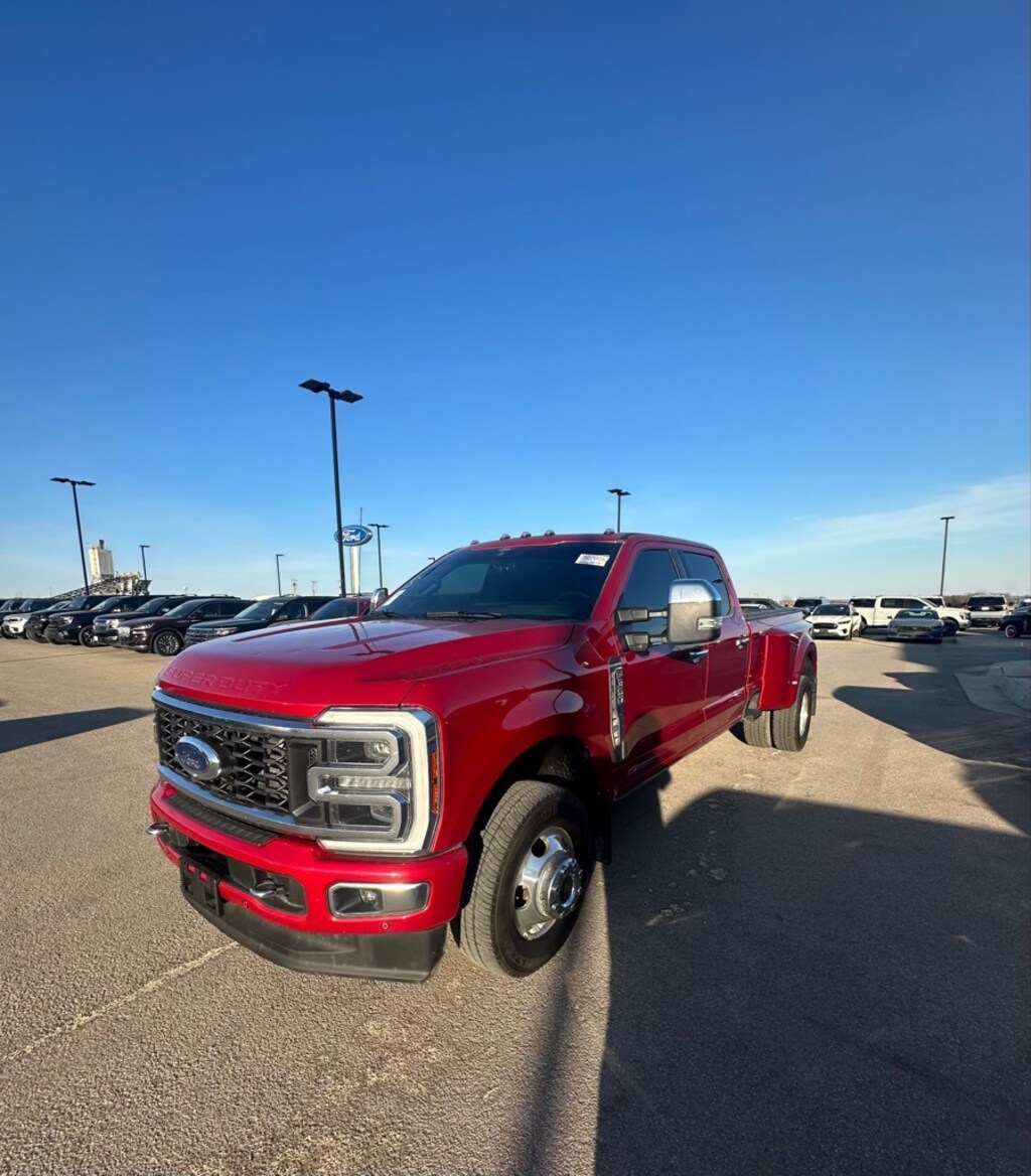 Used 2024 Ford F-350SD Platinum DRW Truck