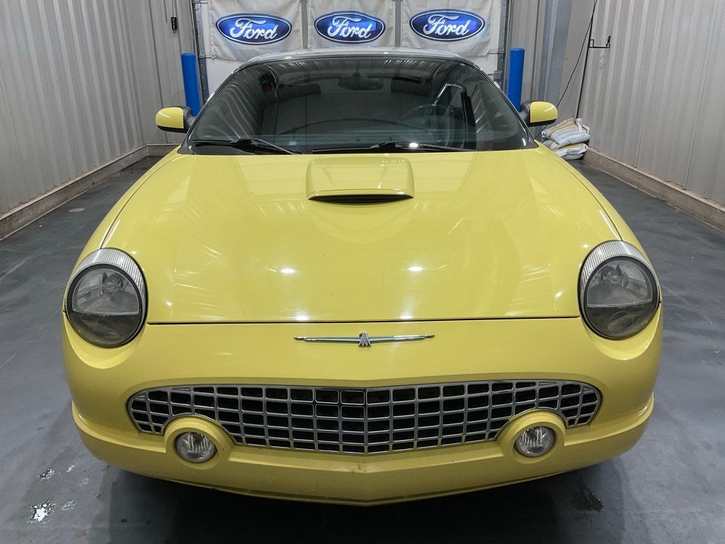 Used 2002 Ford Thunderbird Deluxe with VIN 1FAHP60A92Y108427 for sale in Wellston, OK