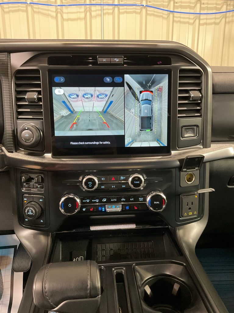 2025 Ford F-150 Lariat - Photo 17