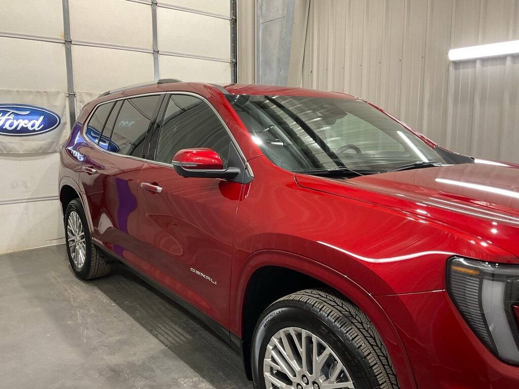 Used 2025 GMC Acadia Denali SUV