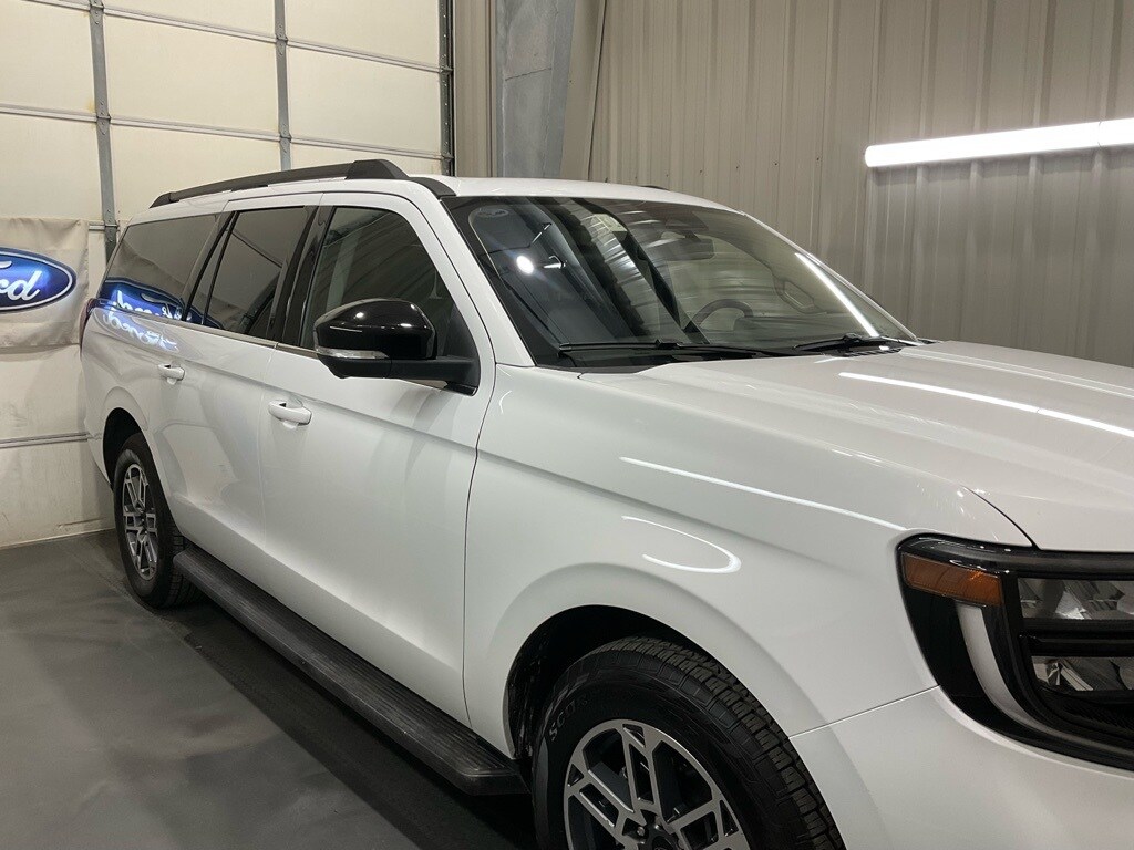 Used 2025 Ford Expedition Max Active SUV
