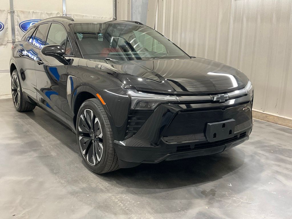 Used 2024 Chevrolet Blazer EV RS with VIN 3GNKDCRJ2RS165796 for sale in Wellston, OK