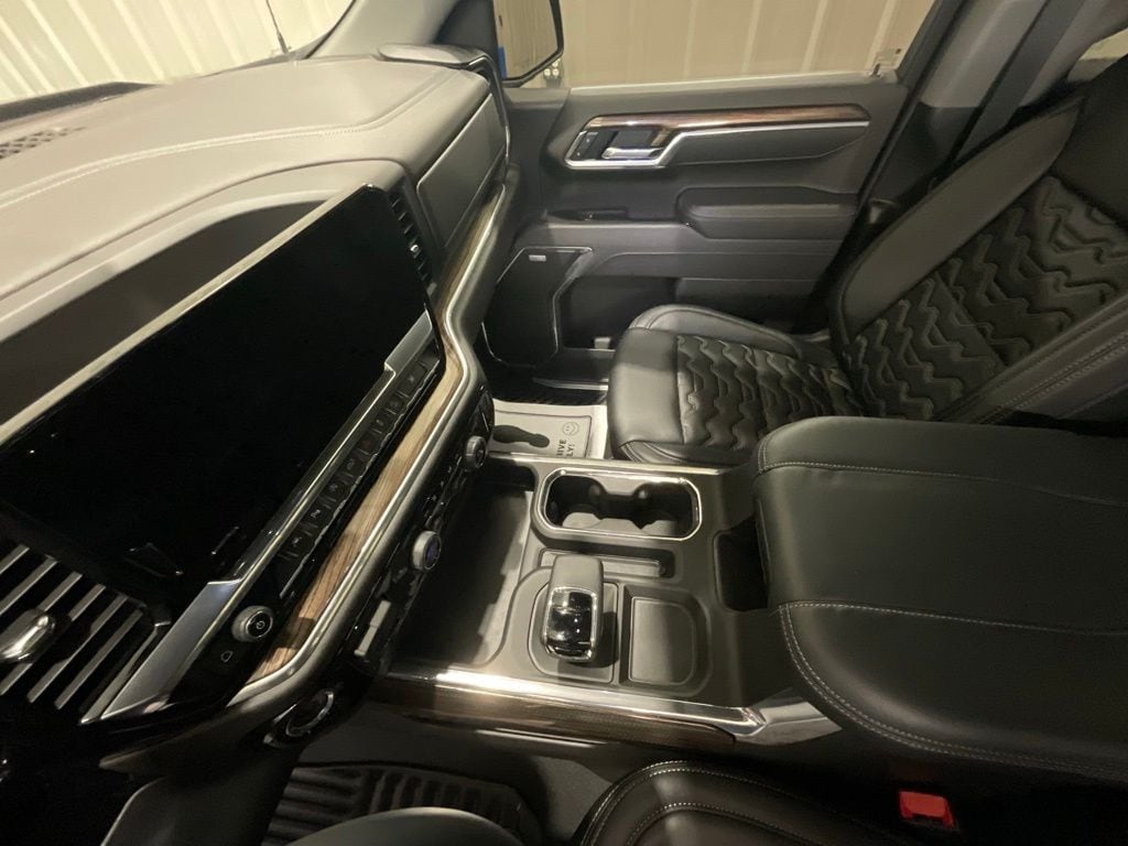 2025 Chevrolet Silverado 1500 RST - Photo 9