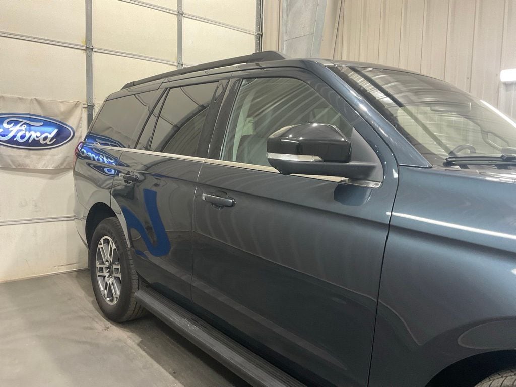 Used 2025 Ford Expedition Active SUV