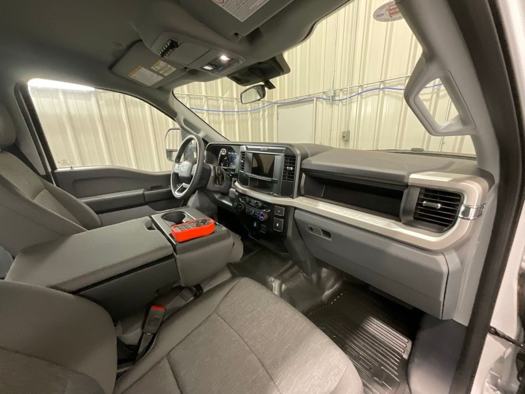 2026 Ford F-350 Super Duty XL - Photo 18