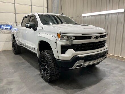 2023 Chevrolet Silverado 1500 RST Truck