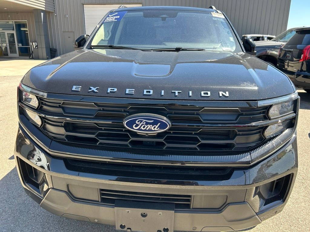 Used 2025 Ford Expedition Active SUV