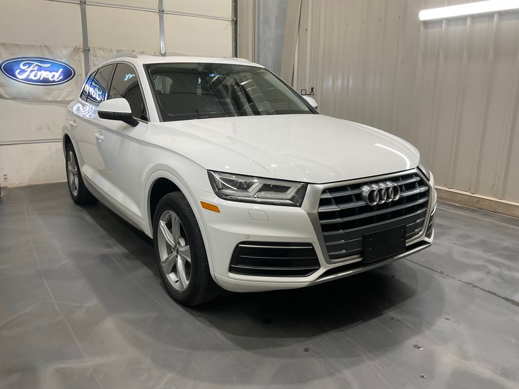 2020 Audi Q5 Premium Plus