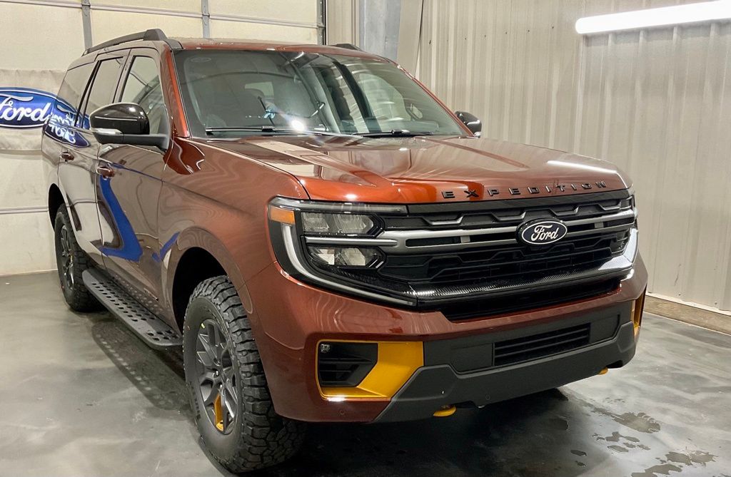 2027 Ford Expedition Tremor SUV