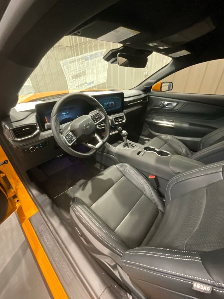2026 Ford Mustang EcoBoost Premium Fastback - Photo 8