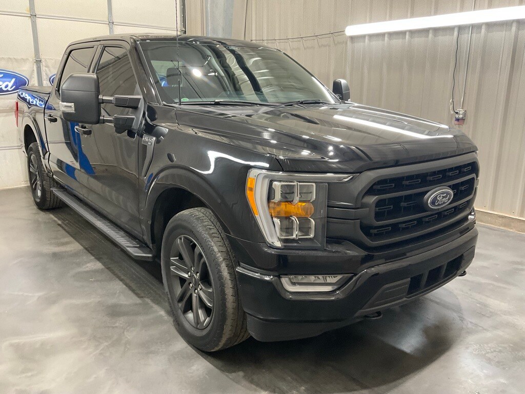 2022 Ford F-150 XLT's photo