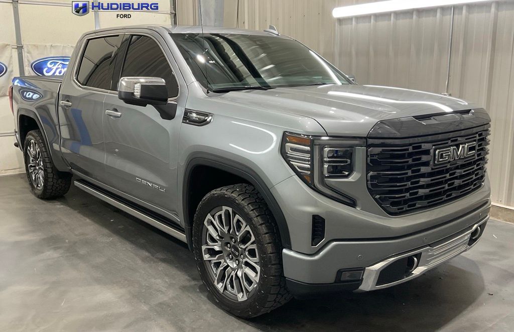 2023 GMC Sierra 1500 Denali