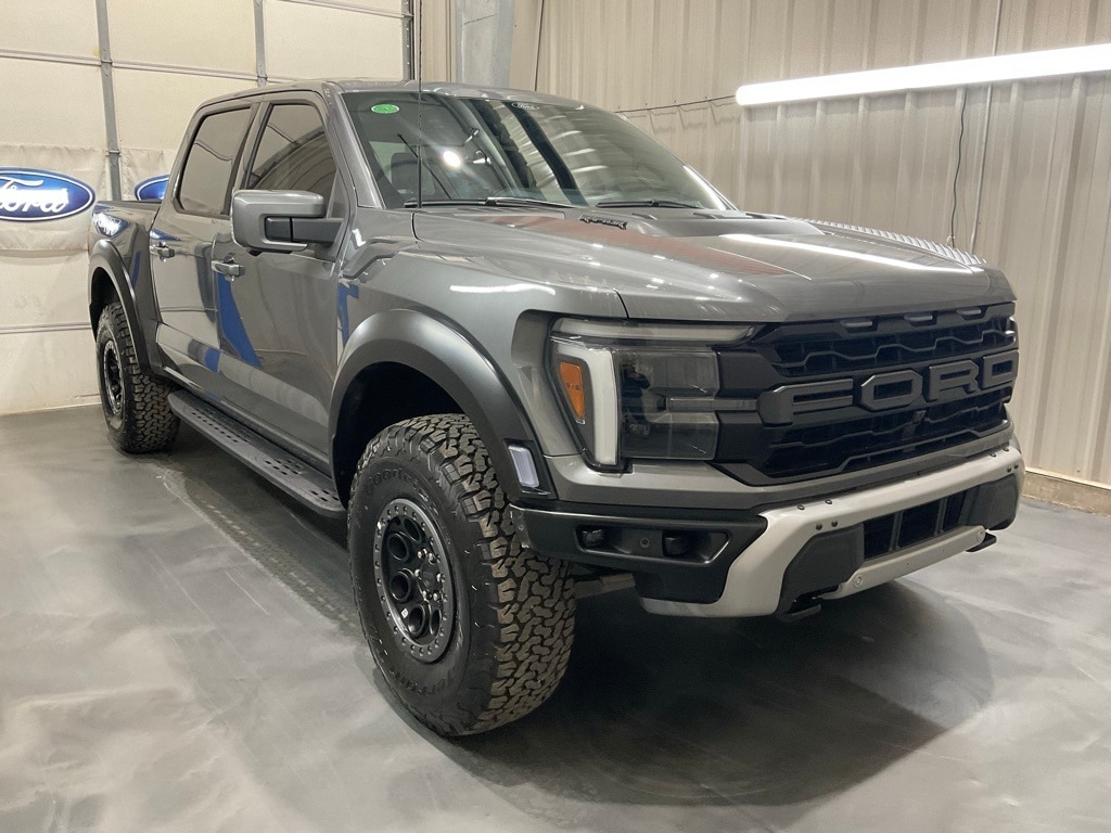 2025 Ford F-150 Raptor's photo