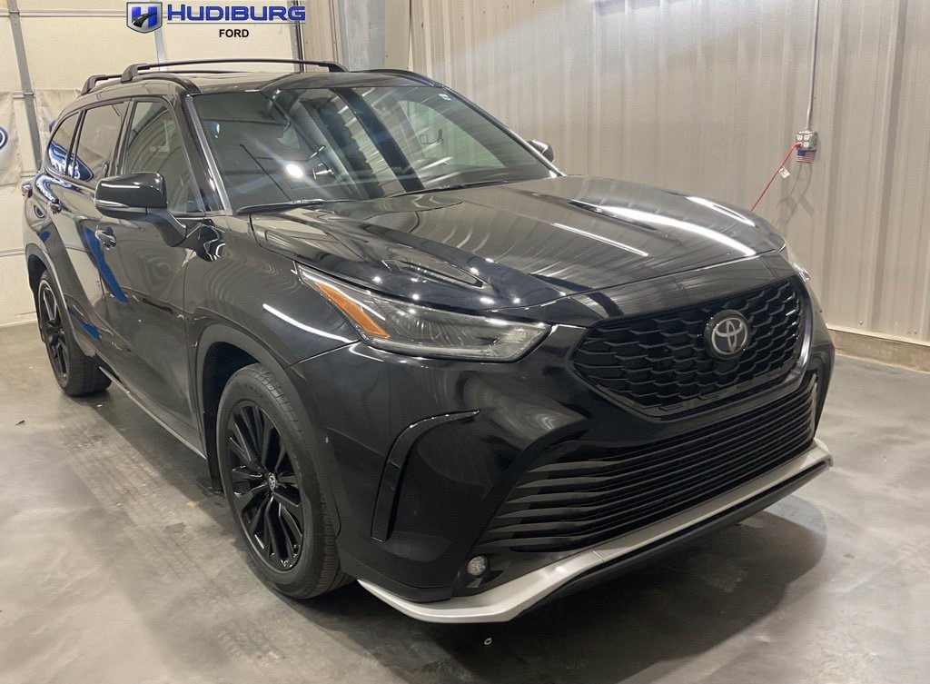 2024 Toyota Highlander XSE