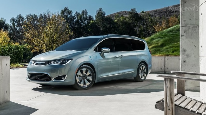 2017 Chrysler Pacifica for sale in Hudson, WI