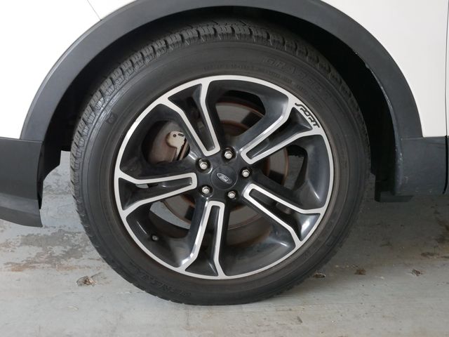Thumbnail: 2015 Ford Explorer - 3