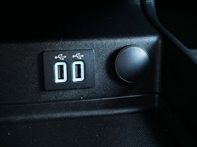 Thumbnail: 2020 Ford Fusion - 12