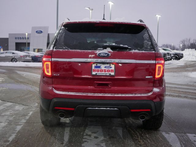 Thumbnail: 2015 Ford Explorer - 18